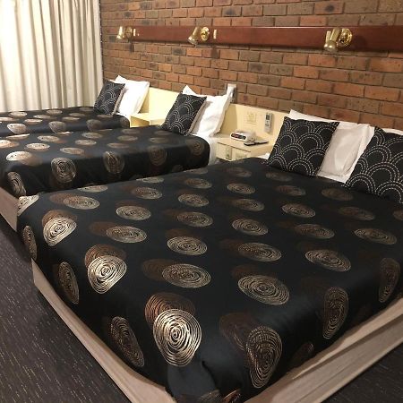 Travellers Rest Motor Inn Swan Hill Kültér fotó