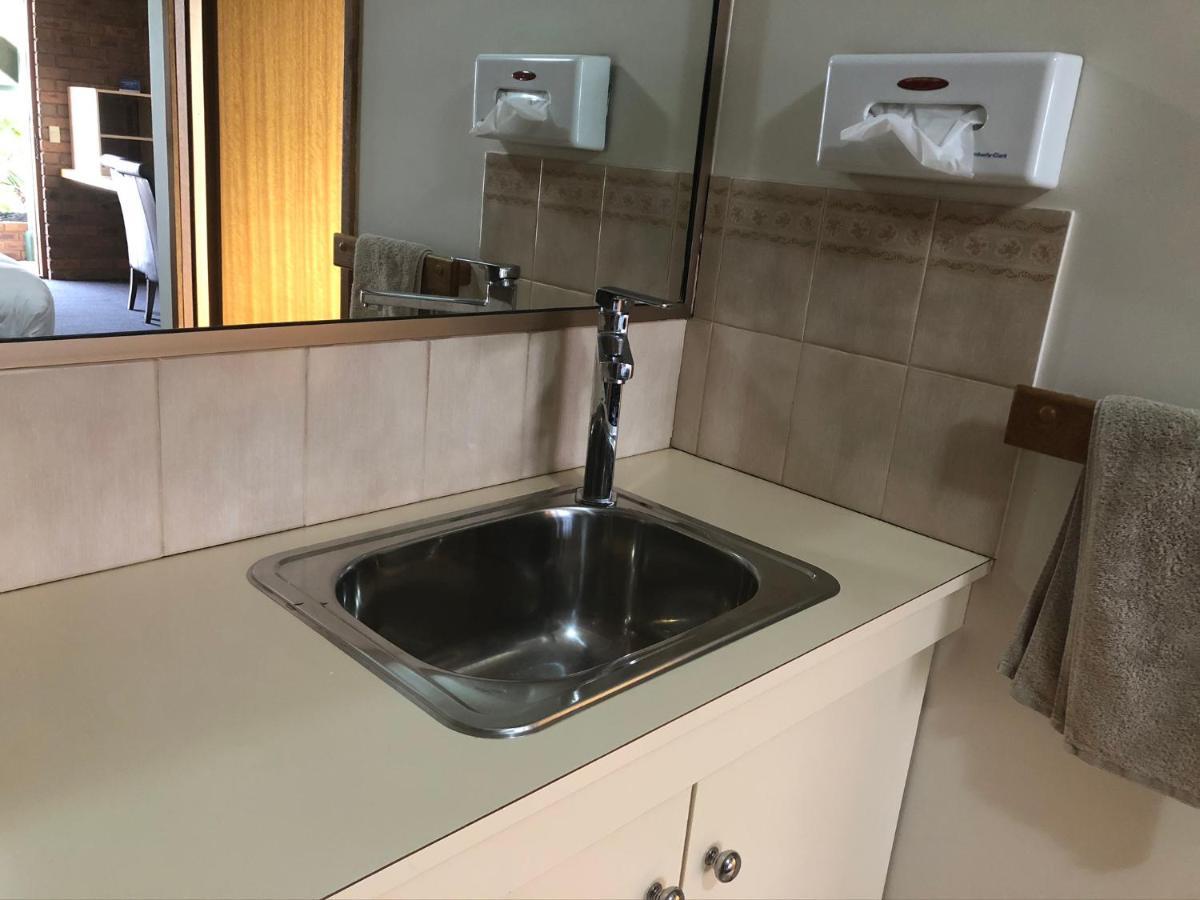 Travellers Rest Motor Inn Swan Hill Kültér fotó